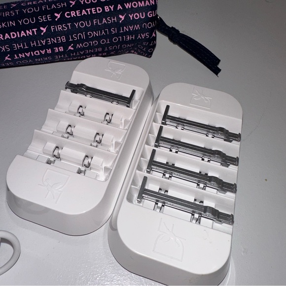 Pink Dermaflash - Picture 5 of 7